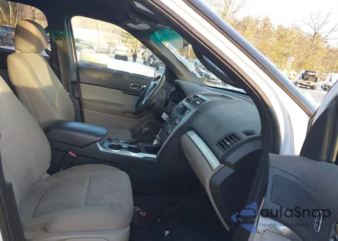 2015 Ford Explorer из США, поврежденный, VIN 1FM5K8B89FGA28957